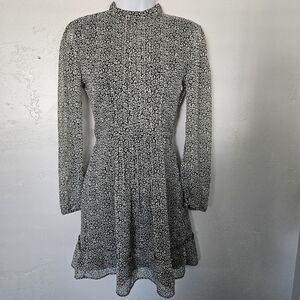 Topshop Women's 2 Black White Long Sleeve Mini Dress Pleated Open Back Leopard
